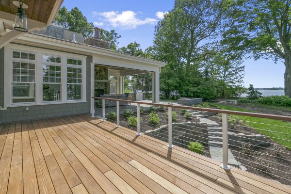 Deck Service in Blue Springs