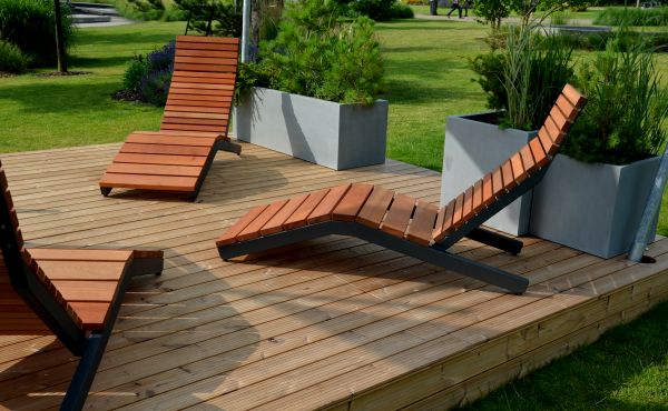 Cost of Sun Deck Installation in Blue Springs